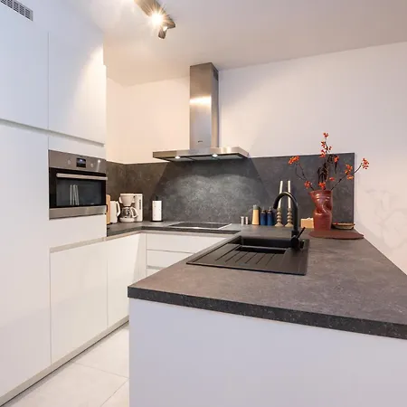 Brand New At The For 4 * Oostende
