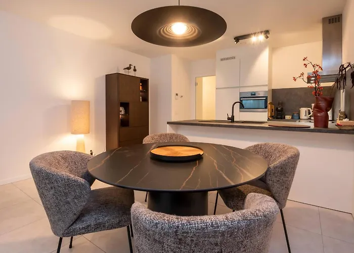 Brand New At The For 4 *