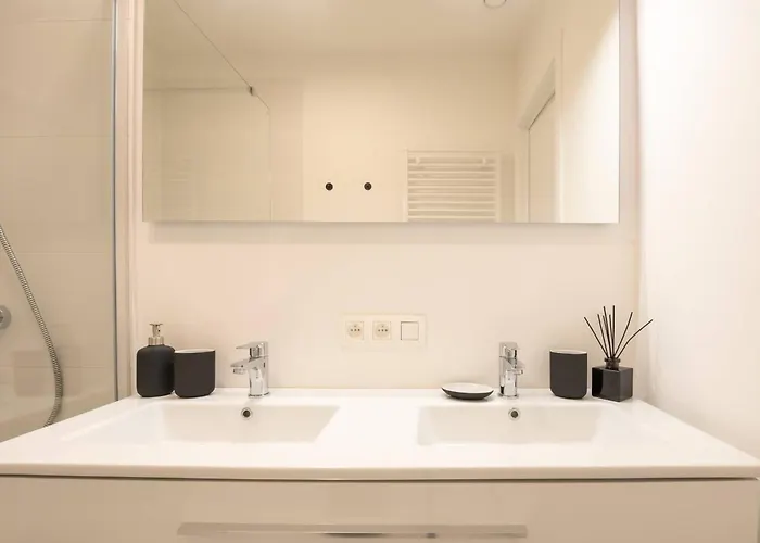 Brand New At The For 4 * 奥斯滕德