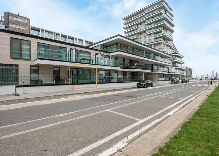 Brand New At The For 4 * Ostend