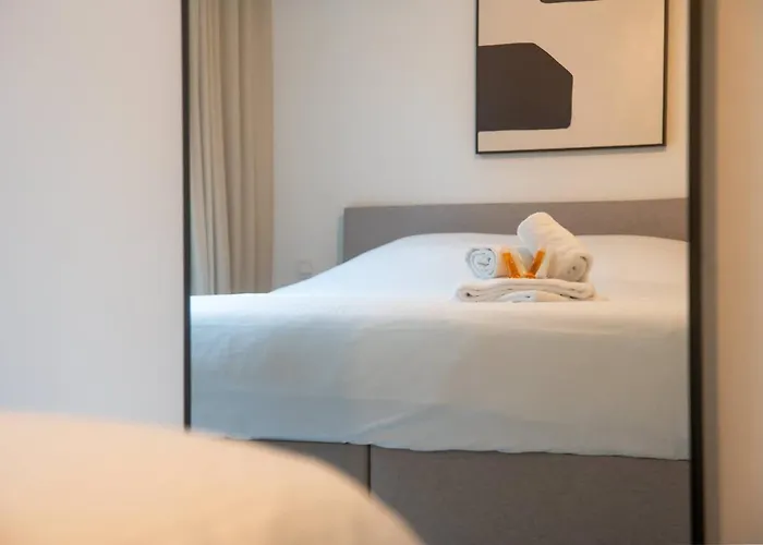 Brand New At The For 4 Ostende